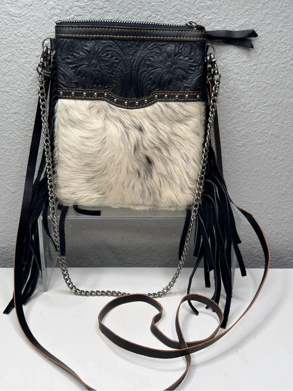 Montana West  Cowhide Crossbody Fringe Purse in Black Leather